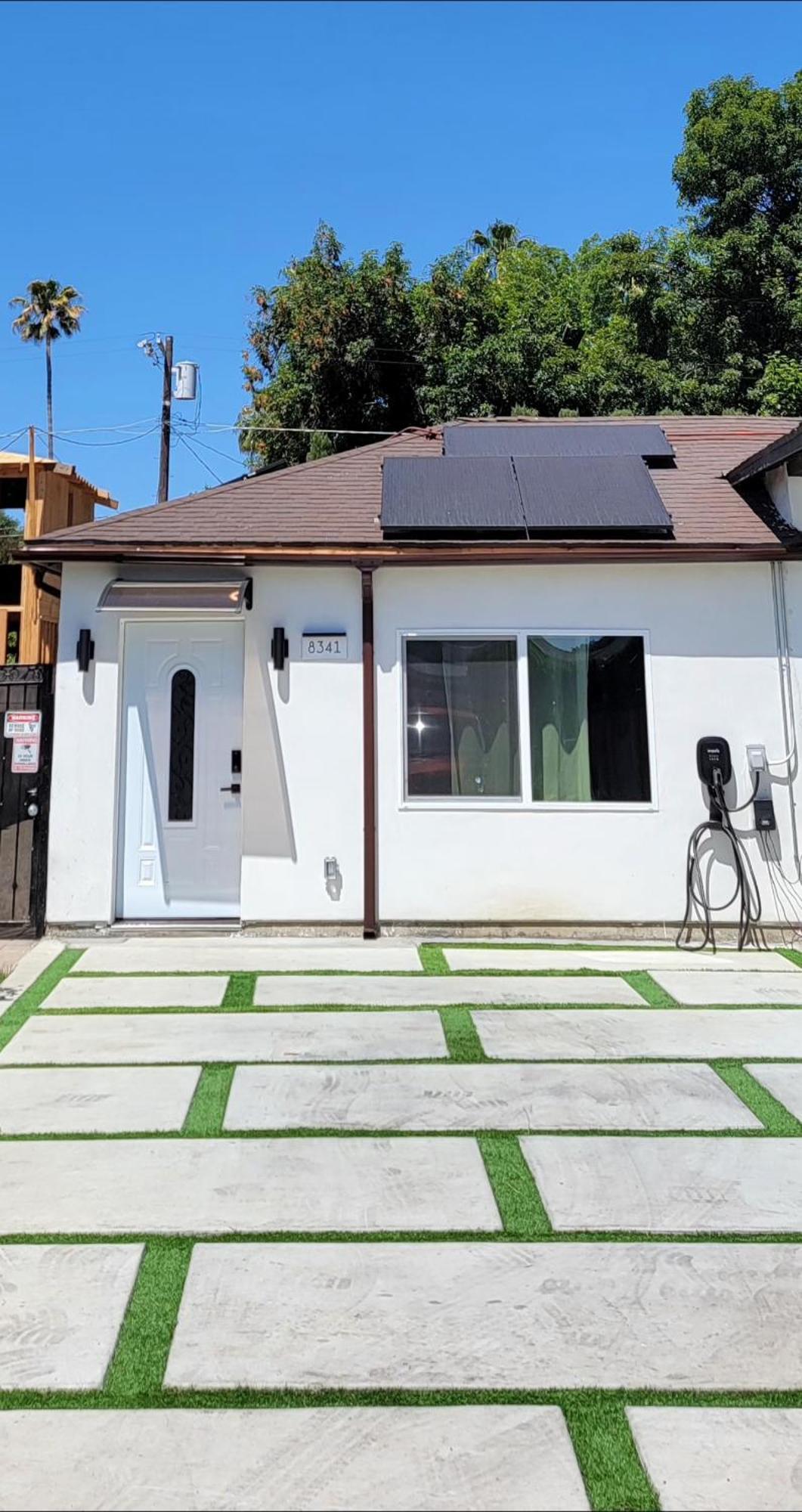 Wg House Angeles Winnetka